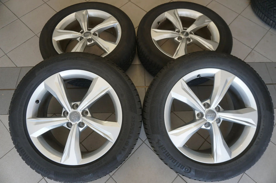 Cerchi in lega originali Audi Q5 SQ5 FY da 19 pollici, 80A601025K, pneumatici invernali 235 55 R19