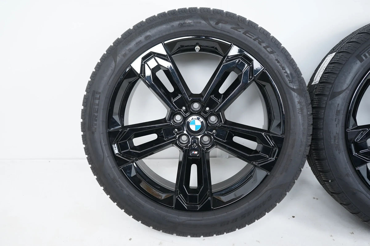 Bmw iX1 X1 X2 U10 U11 Winterräder Winterreifen Alufelgen 245 45 19 Zoll 5A1E230 Detailansicht 3