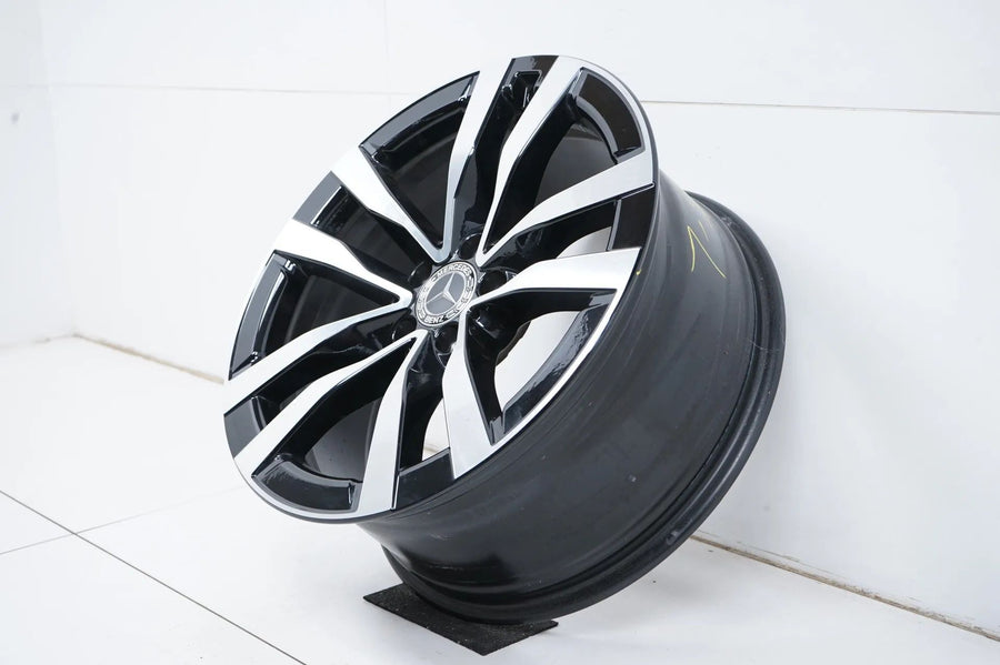 1 x Hliníkový disk Mercedes S Klasse W223 19 palců A2234013000 8,5J ET31,5
