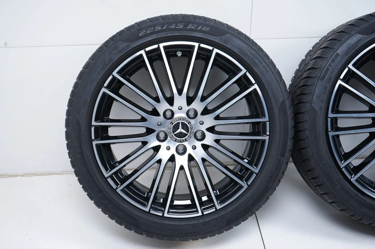 Mercedes C Klasse W206 Winterreifen Winterräder 225 45 18 Zoll Detailansicht 3