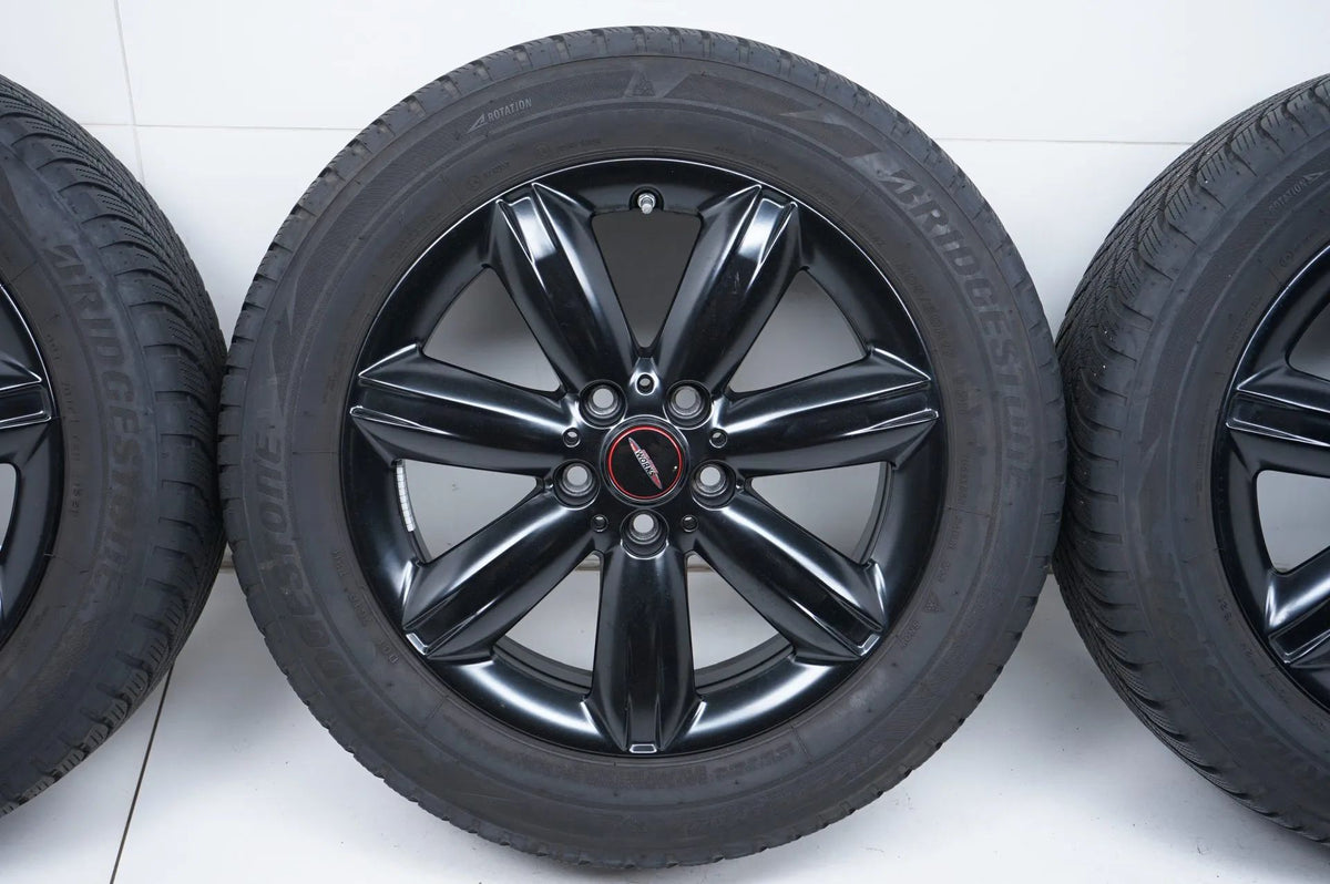 MINI Countryman F60 winter tires/wheels 205/60 R17 inch Detailansicht 4