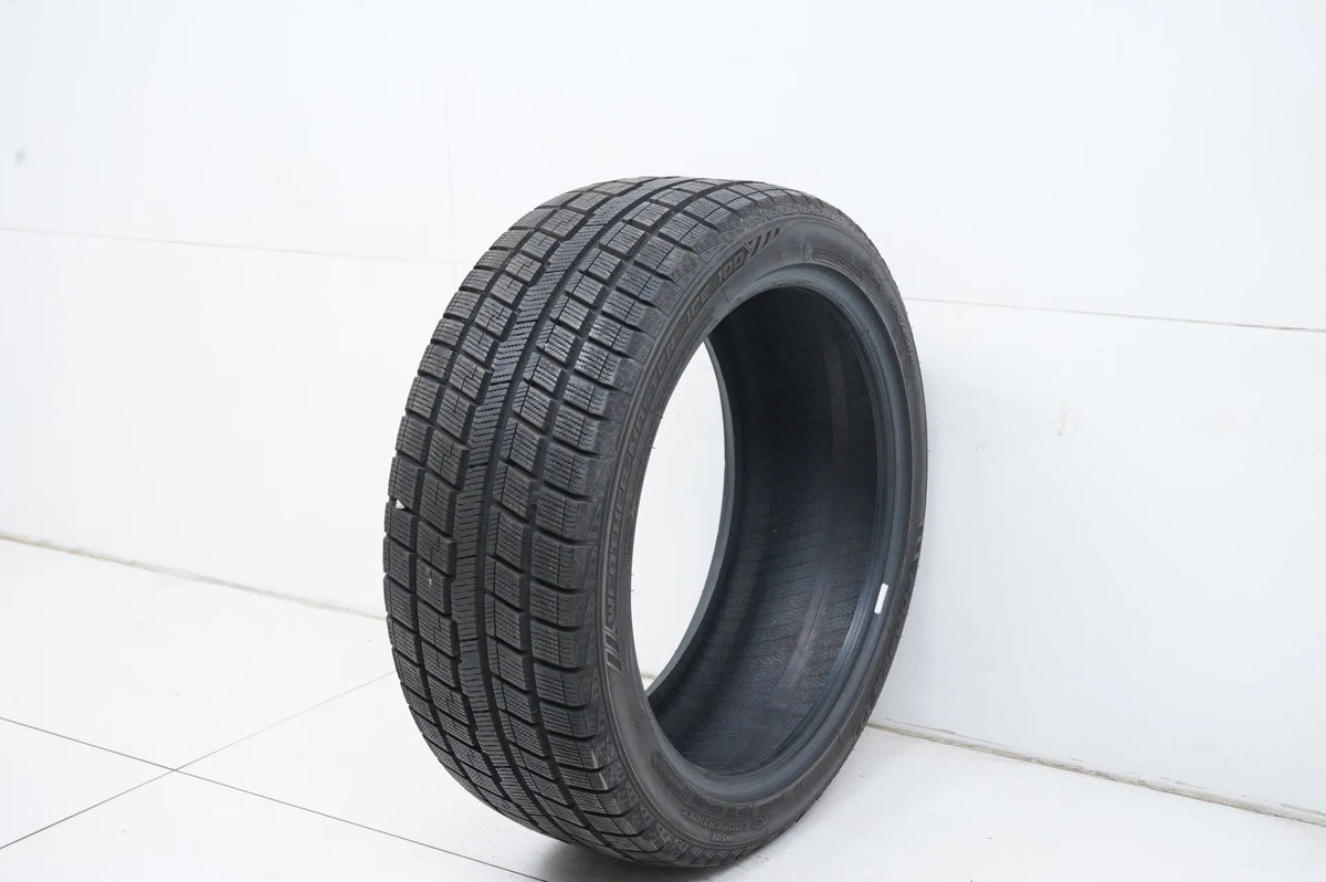 1 x Winterreifen Cooper 225 45 18 Zoll DOT20 ca.7 mm Detailansicht 3