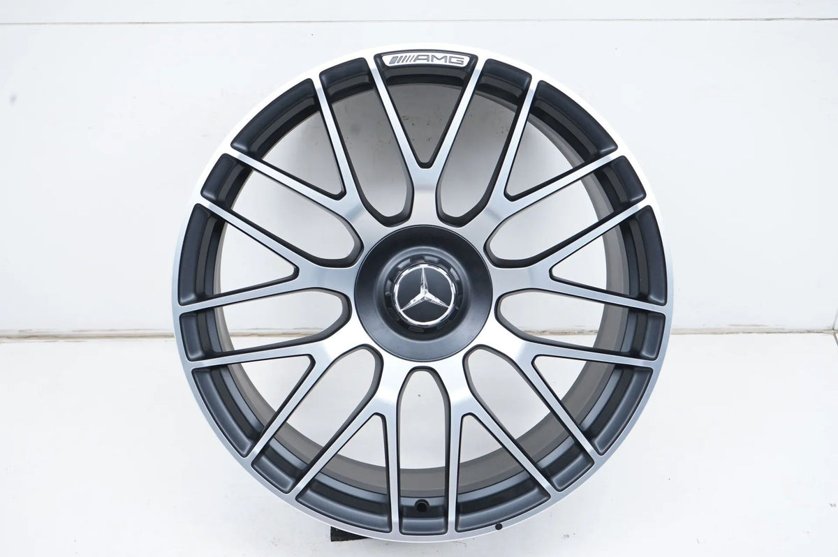 1x cerchio in lega Mercedes C63 Coupé W205 19 pollici A2054015900 9J ET25 Visualizzazione dettagliata 4