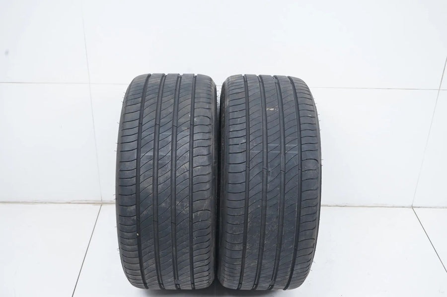2x Michelin summer tires 255 40 18 inch DOT20 approx. 4.5mm tread depth
