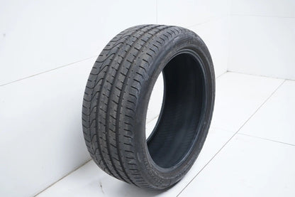 1 pneu été Pirelli 255/40/18 pouces DOT15 MO, profondeur de sculpture d'environ 7 mm