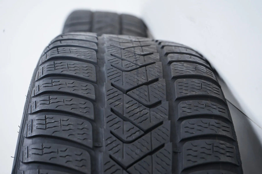 Mercedes C-Class W206 winter tires/wheels 225/45/18 inch