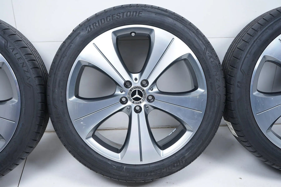 Nouvelles jantes été Mercedes GLA GLB X247 H247 235/45/20 pouces