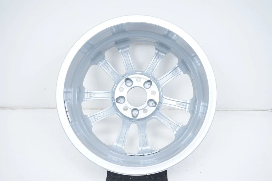 1 x hliníkový disk Mercedes třídy GLA W156 X156, 17 palců, A1564011700