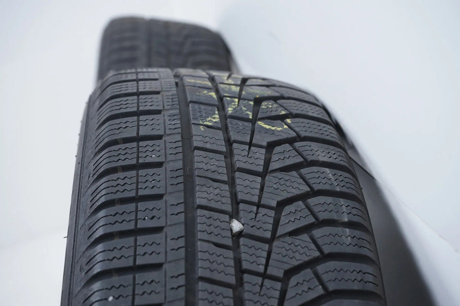 Audi A1 GB winter tires/wheels 185/65/15 inch
