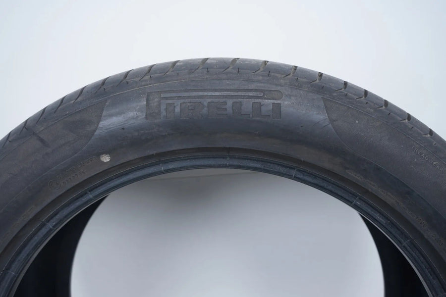 1 pneu été Pirelli P Zero 315/40/21 MO DOT18 environ 6 mm