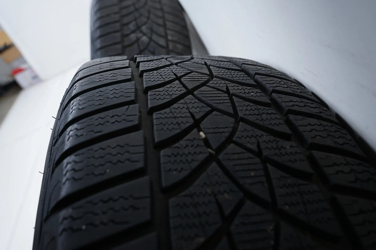 Audi A8 4N winter tires/wheels 235/55 R18 inch 4N060125A Detailansicht 10