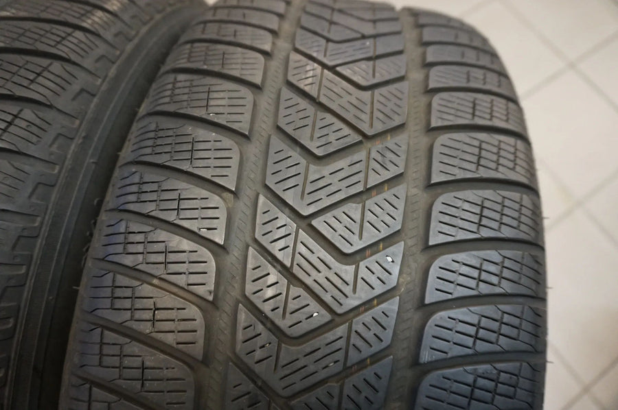 Originální Alu kola Porsche Macan 95B 18 palců zimní kola zimní pneumatiky 235 60 R18