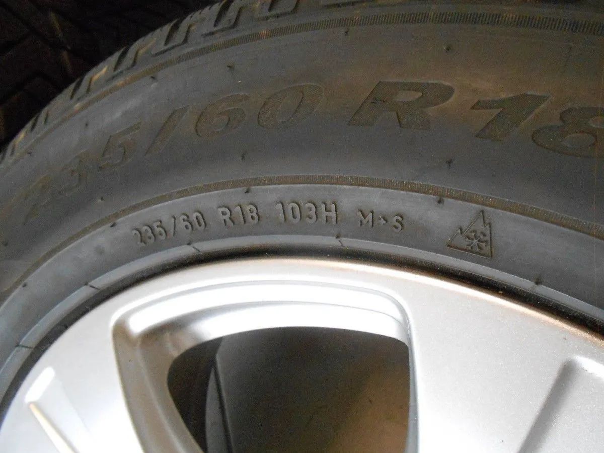 Roues d'hiver d'origine Mercedes GLC X253 C253 Pneus d'hiver 235 60 R18 pouces 6mm Detailansicht 7