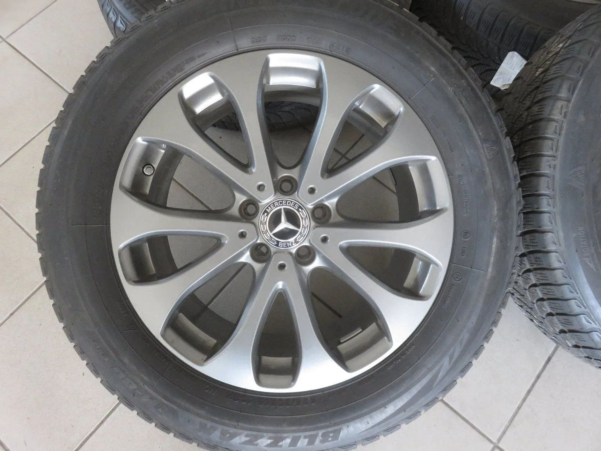 Original Mercedes GLC C253 X253 W253 18 Zoll Alufelgen Winterreifen Winterräder Detailansicht 3
