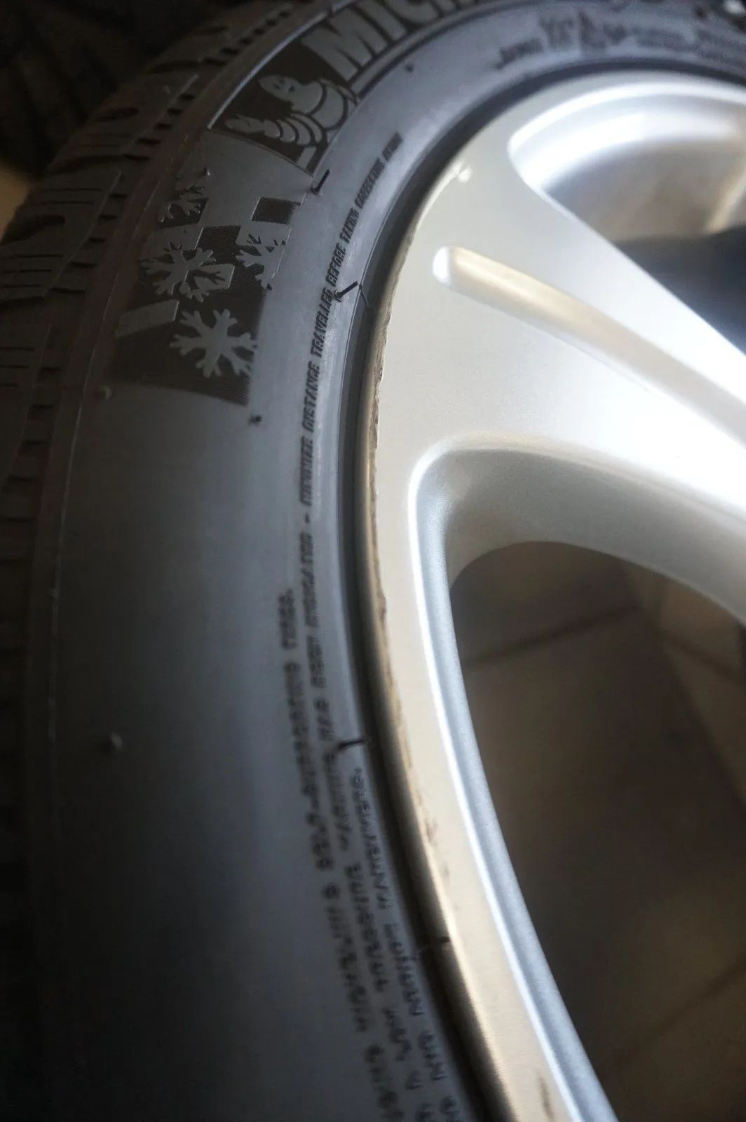 Cerchi in lega originali Mercedes Classe E W213, ruote invernali, pneumatici invernali 245 45 R18 Visualizzazione dettagliata 5