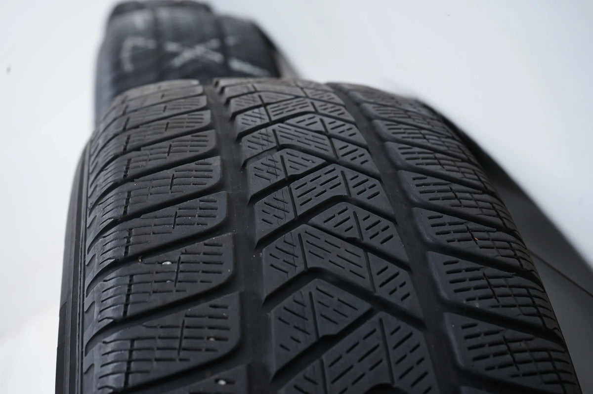 Audi Q5 FY 8OA winter tires/wheels 235/65 R17 inch Detailansicht 11