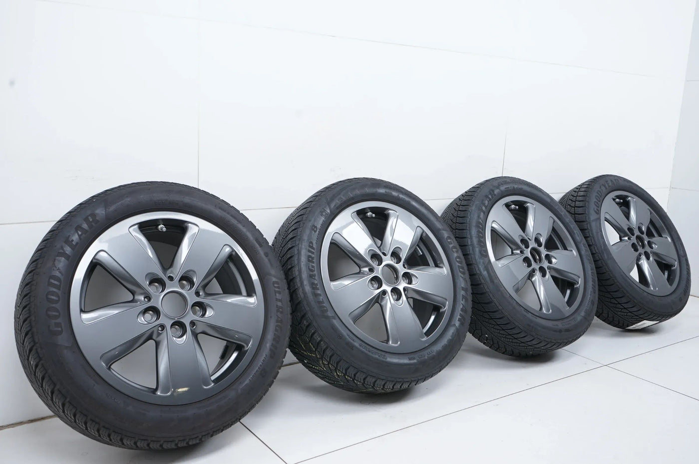 MINI MINI F55 F56 F57 Winter tires Winter wheels 195 55 16 inch