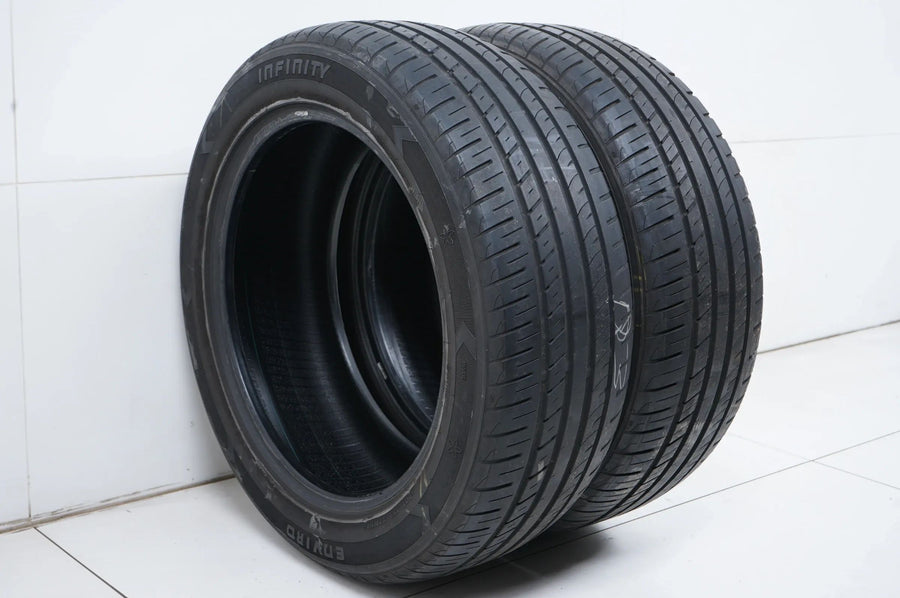 2x Enviro summer tires 235/55 R19 DOT17 approx. 5mm tread depth