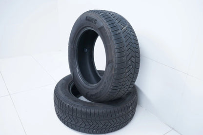 2x Winterreifen Pirelli 235 65 17 Zoll DOT18 MO ca.5 mm