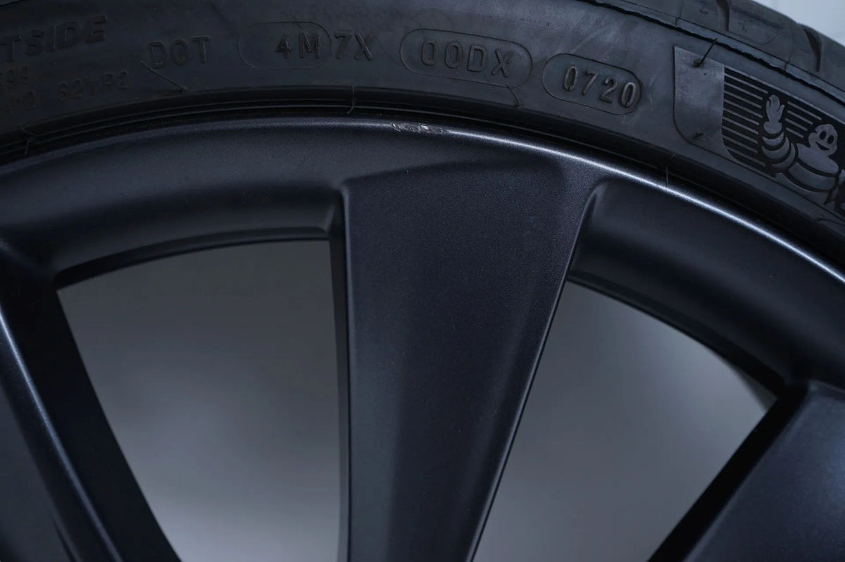 Tesla Model 3 summer tires, summer wheels, 235/35/20 inch, 7mm tread depth Detailansicht 4