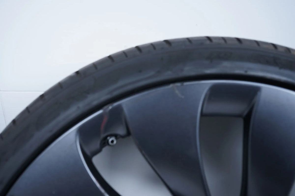Tesla Model 3 summer tires, summer wheels, 235/35/20 inch, 7mm tread depth Detailansicht 6
