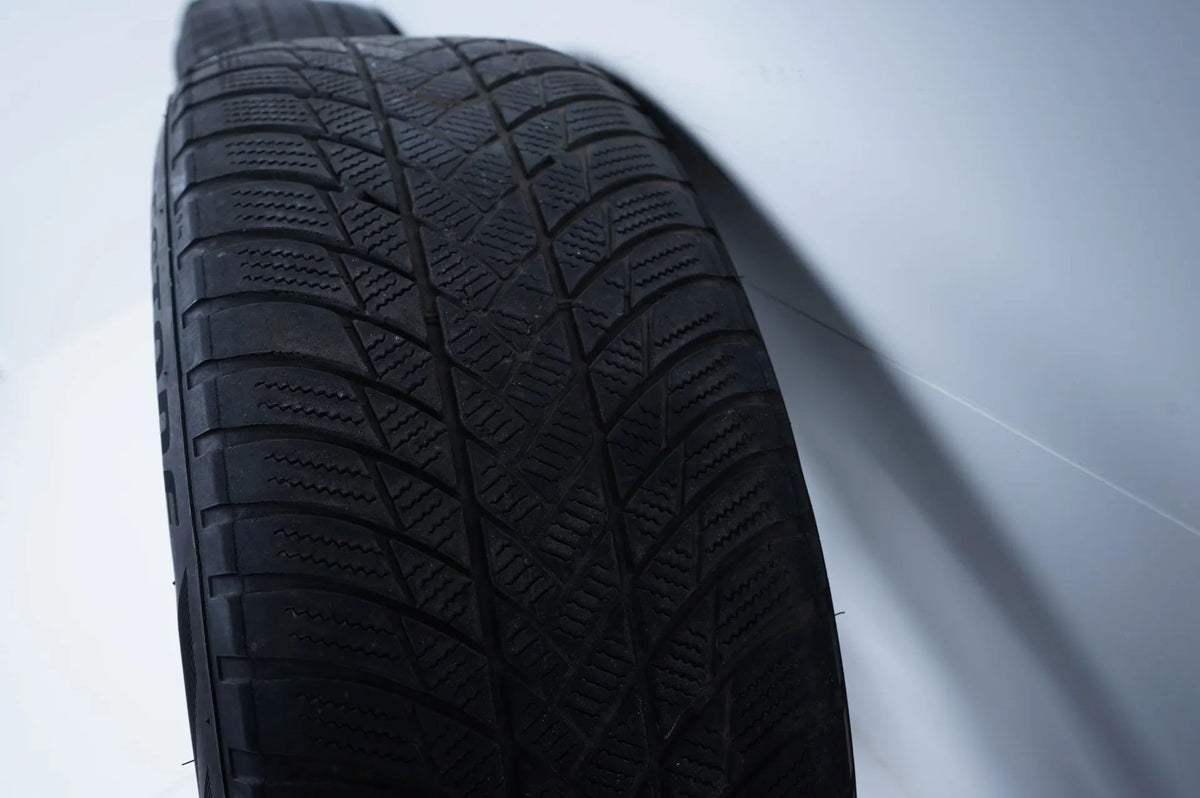 Audi A6 4K C8 winter tires/wheels 225/60 R17 inch 4K0601025 Detailansicht 9