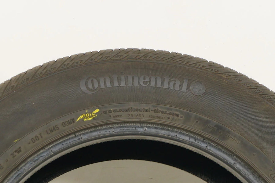 1 pneu hiver Continental 235/60/18 pouces DOT16 MO environ 6 mm RFT