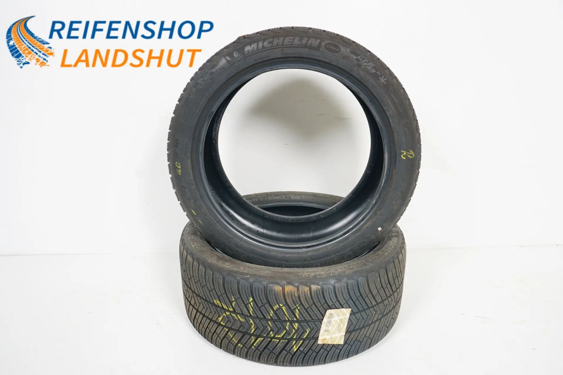 2x Winterreifen 265 40 19 Zoll Michelin Pilot ca. 6,5 - 7 mm MO