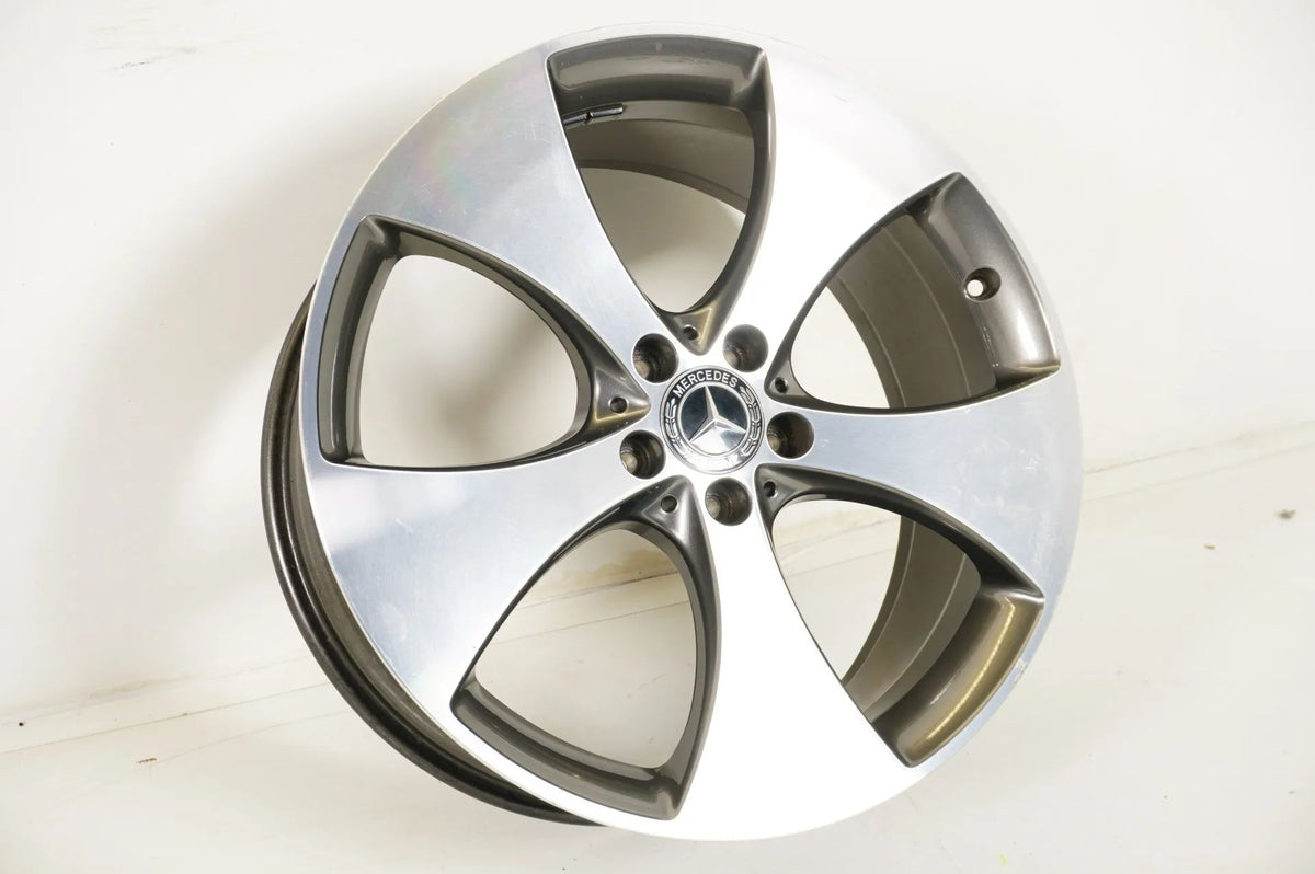 1 x Jante aluminium Mercedes GLC Classe W253 X253 20 pouces A2534011300 8,5J Vue détaillée 4