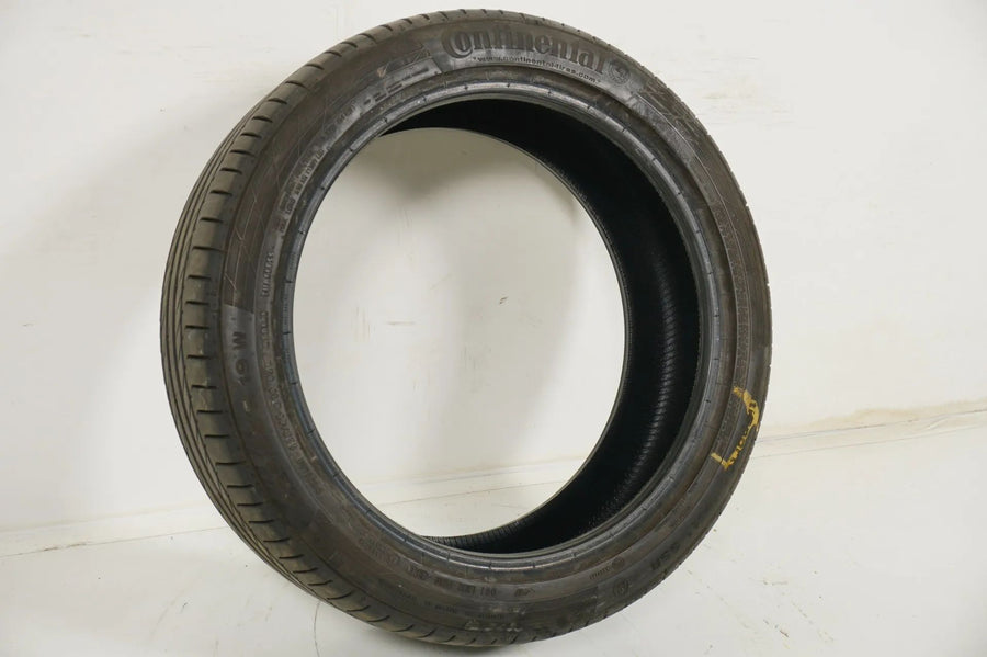 1x Sommerreifen Continental 225 45 19 Zoll DOT19 Bmw* ca.6mm RFT