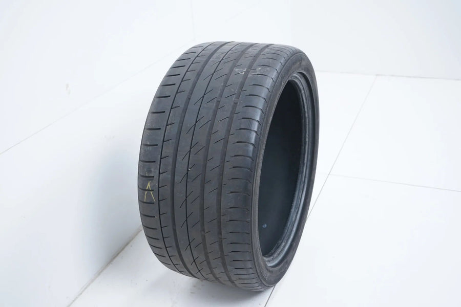 1x Summer tire 275 35 18 inch Continental approx. 4mm tread depth DOT15 MO