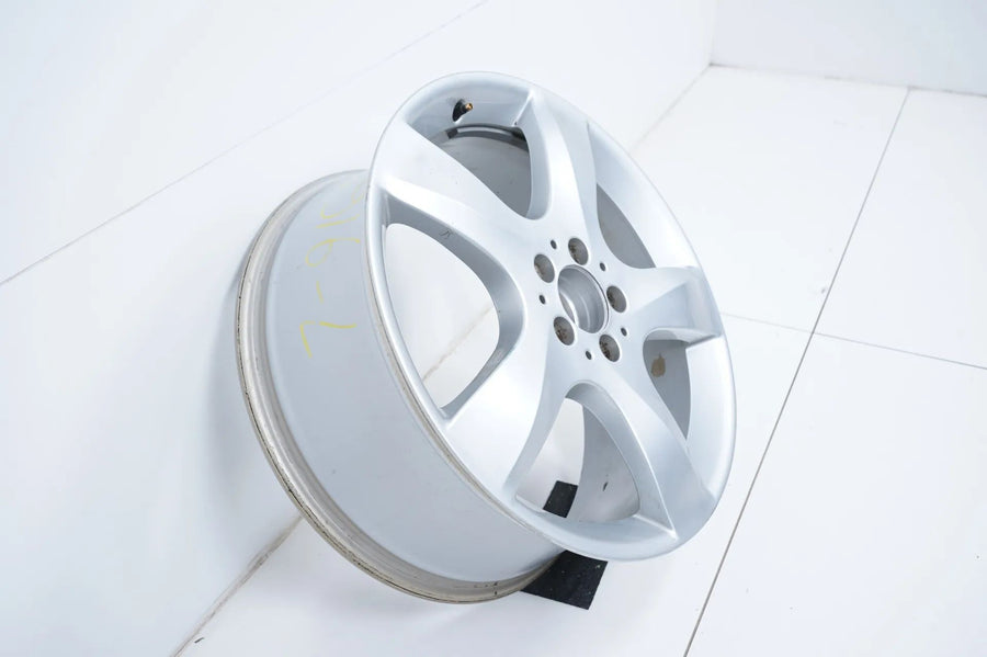 1 x Hliníkový disk Mercedesu třídy R W251 19 palců A2514013902 8J ET67