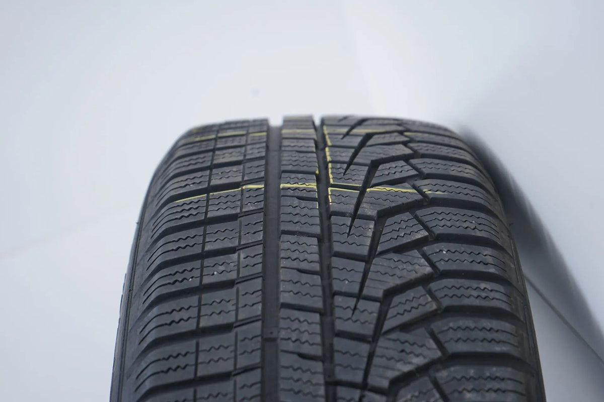 Mercedes třídy A B W177 W247 zimní kola zimní pneumatiky 16 palců Detailní zobrazení 9