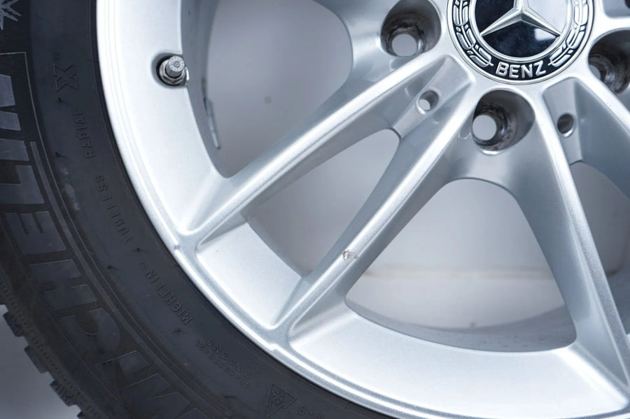 Mercedes A B Klasse W177 W247 Winterräder Winterreifen 16 Zoll