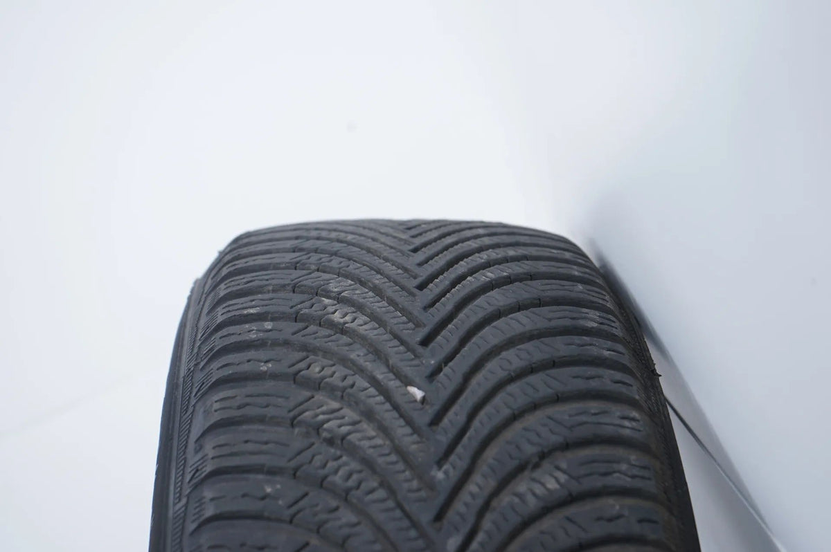 Mercedes AB Class W177 W247 Winter Wheels Winter Tires 16 Inch Detailansicht 9