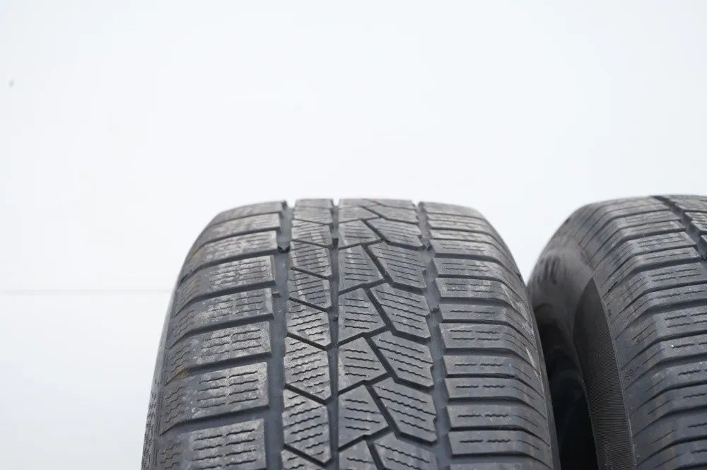 2x Winter Tires Continental 205 65 17 Inch DOT24 approx. 4mm BMW* Detail view 4