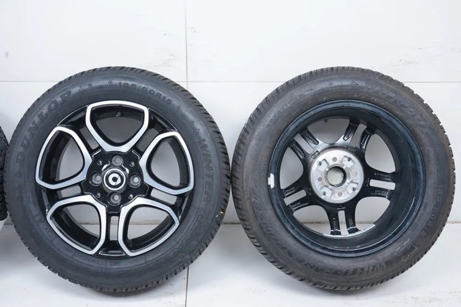 Smart W453 A453 Winterreifen Winterräder Alufelgen 15 Zoll