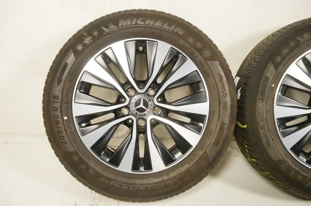 Pneus hiver et jantes hiver 16 pouces pour Mercedes Classe AB W177 B247 Detailansicht 3