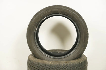4 pneus hiver Bridgestone 245/50 R19 pouces DOT18 BMW*, profondeur de sculpture d'environ 5 mm, RFT