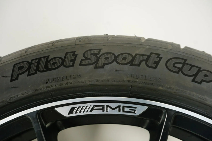 Mercedes GT-R C190 W190 summer tires summer wheels 19/20 inch
