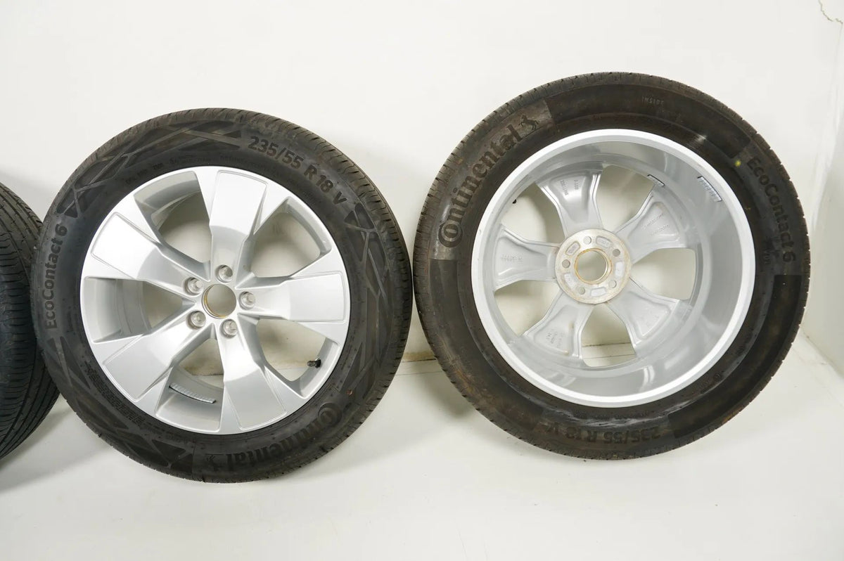 Volvo XC40 summer tires, summer wheels 235/55 R18 inch Detailansicht 15
