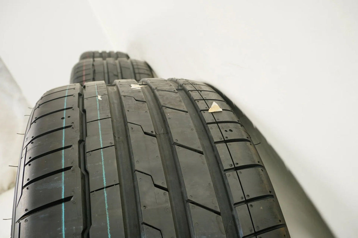 New BMW Z4 G29 summer wheels, summer tires, 17 inch Detailansicht 10