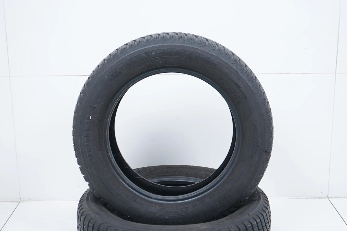 2x Winterreifen 175 65 15 Zoll Michelin DOT15 ca. 5mm BMW* Detailansicht 2
