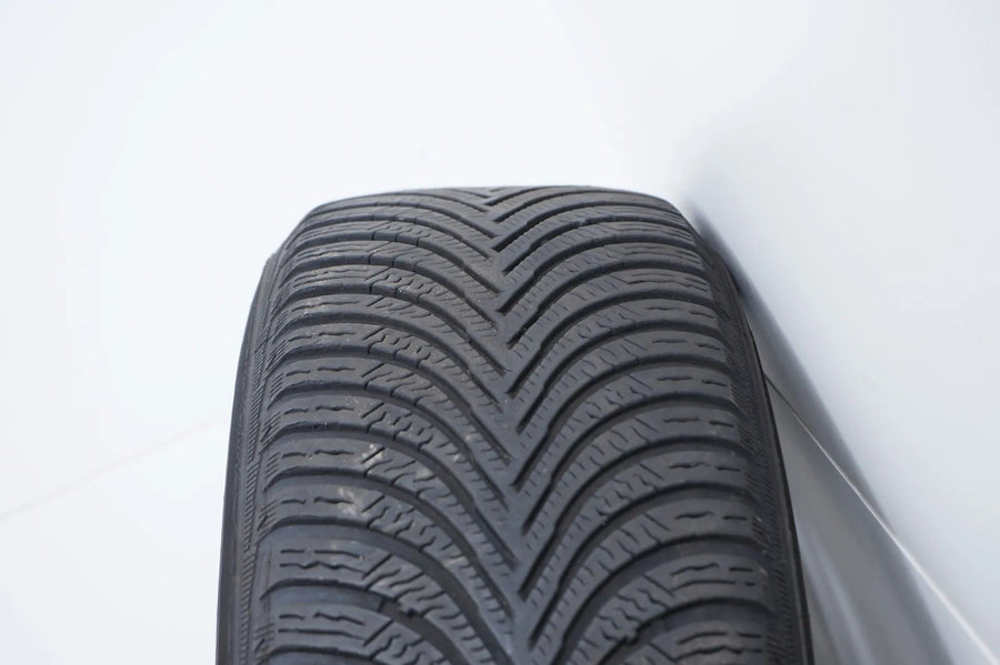 Mercedes A B Klasse W177 W247 Winterräder Winterreifen 16 Zoll
