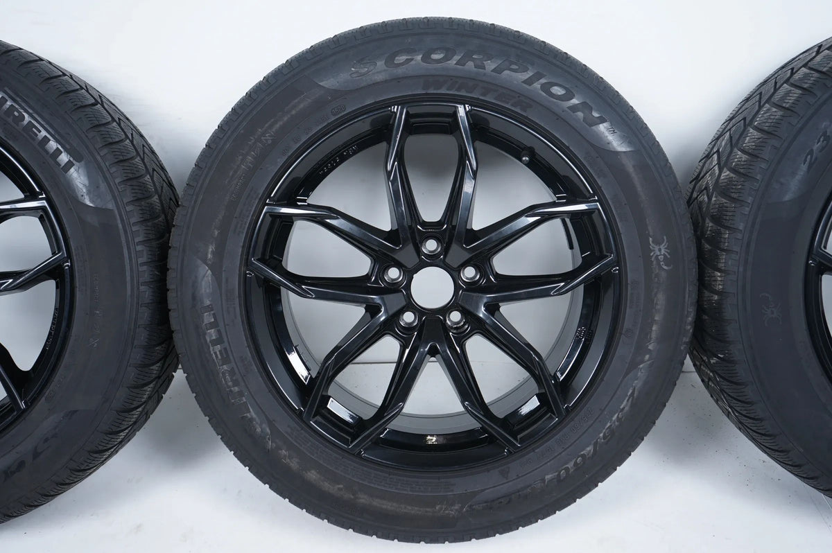 Audi Q5 8R Mercedes GLC W253 Winter Wheels Winter Tires 235 60 18 Detailansicht 5