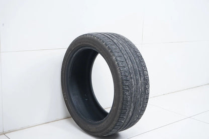 1x pneu été Bridgestone 225 45 17 pouces env. 4 mm DOT17