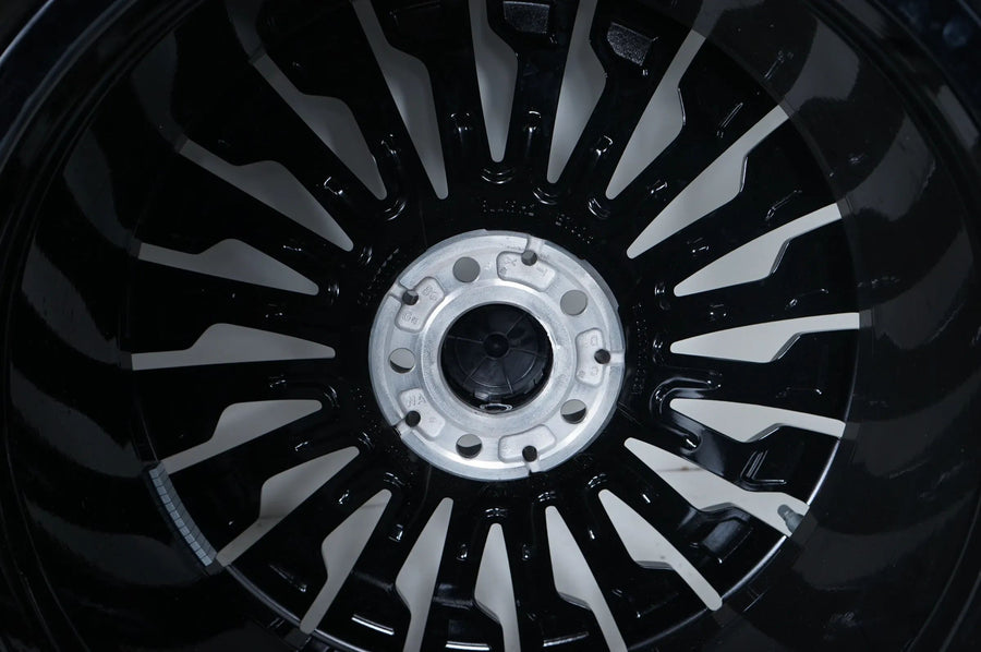 Quasi nuovo Mercedes Classe CLE W236 ruote estive pneumatici estivi 19 pollici A2364011900