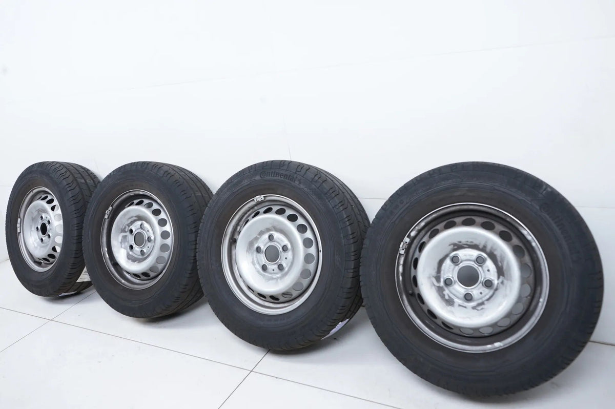 VW Volkswagen Crafter rims summer tires 235 65 16C inch Detailansicht 7