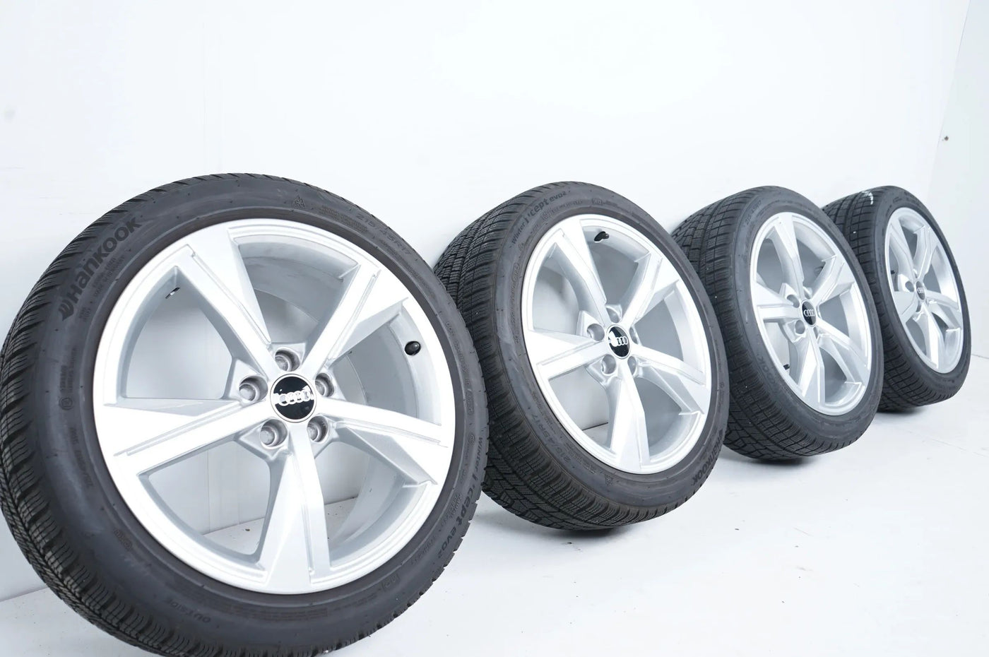 Audi A1 GB Winter Wheels Winter Tires 215 45 17 Inch 7mm 82A601025G