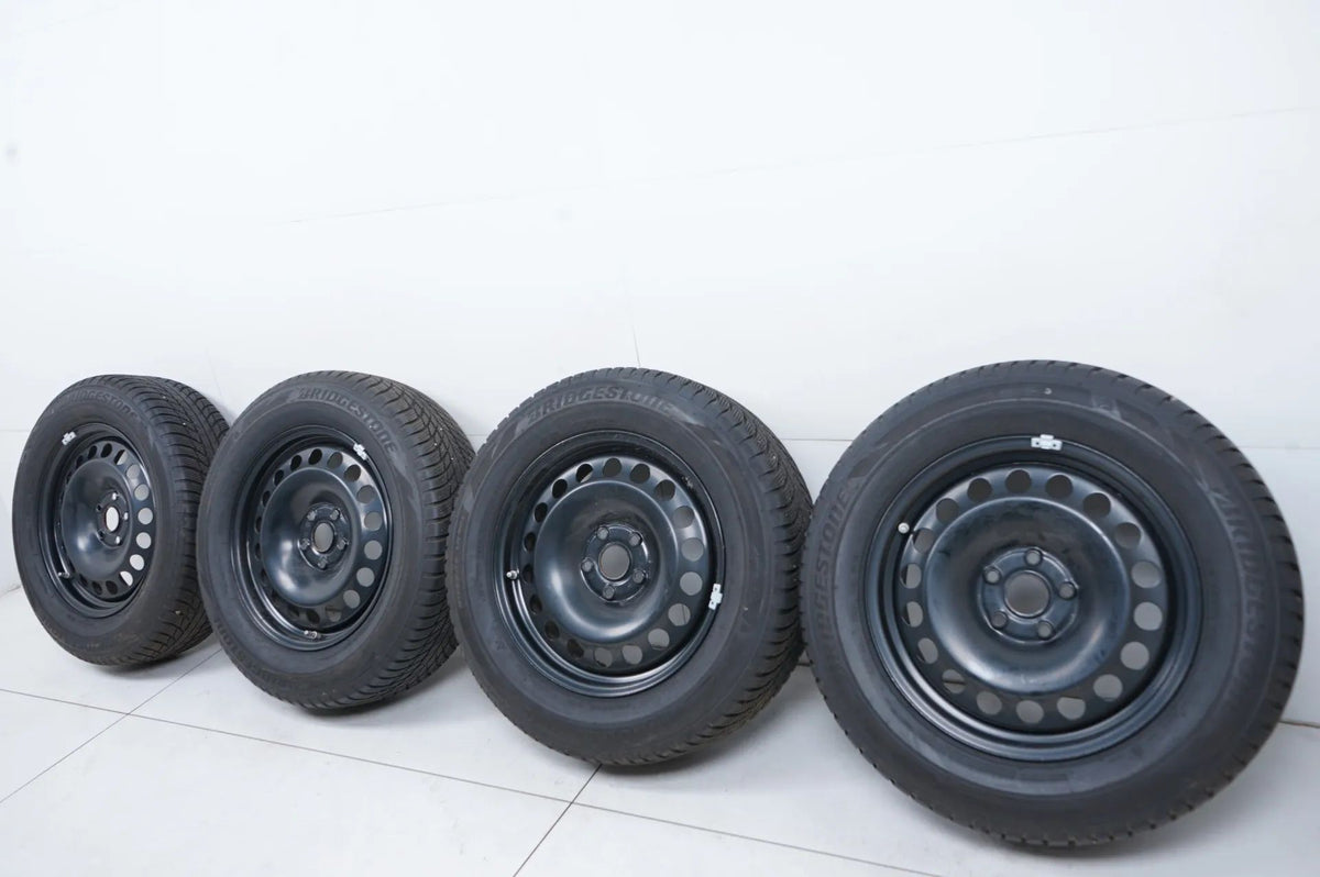 Audi Q3 83A F3 winter tires/wheels 215/65/17 inch Detailansicht 7